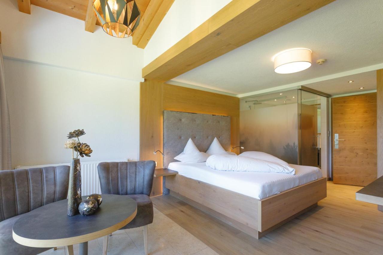 Hin&Weg Das Aparthotel Ried im Zillertal Exterior foto