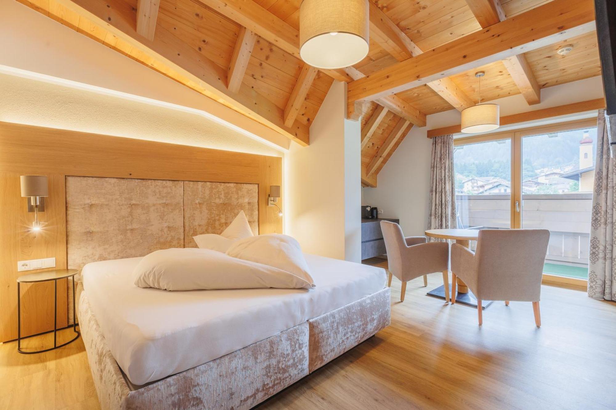 Hin&Weg Das Aparthotel Ried im Zillertal Exterior foto