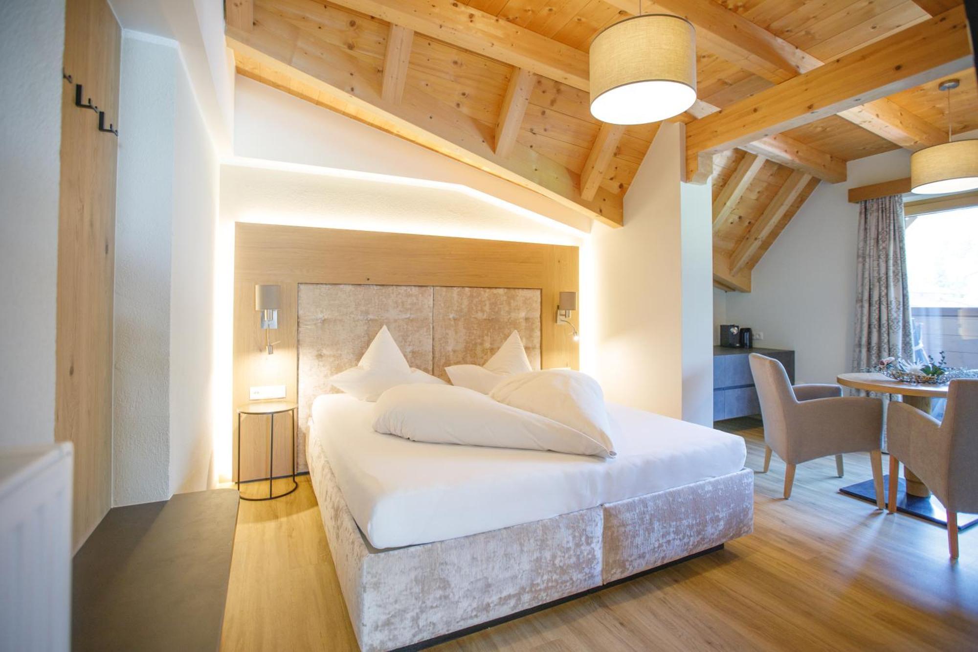 Hin&Weg Das Aparthotel Ried im Zillertal Exterior foto