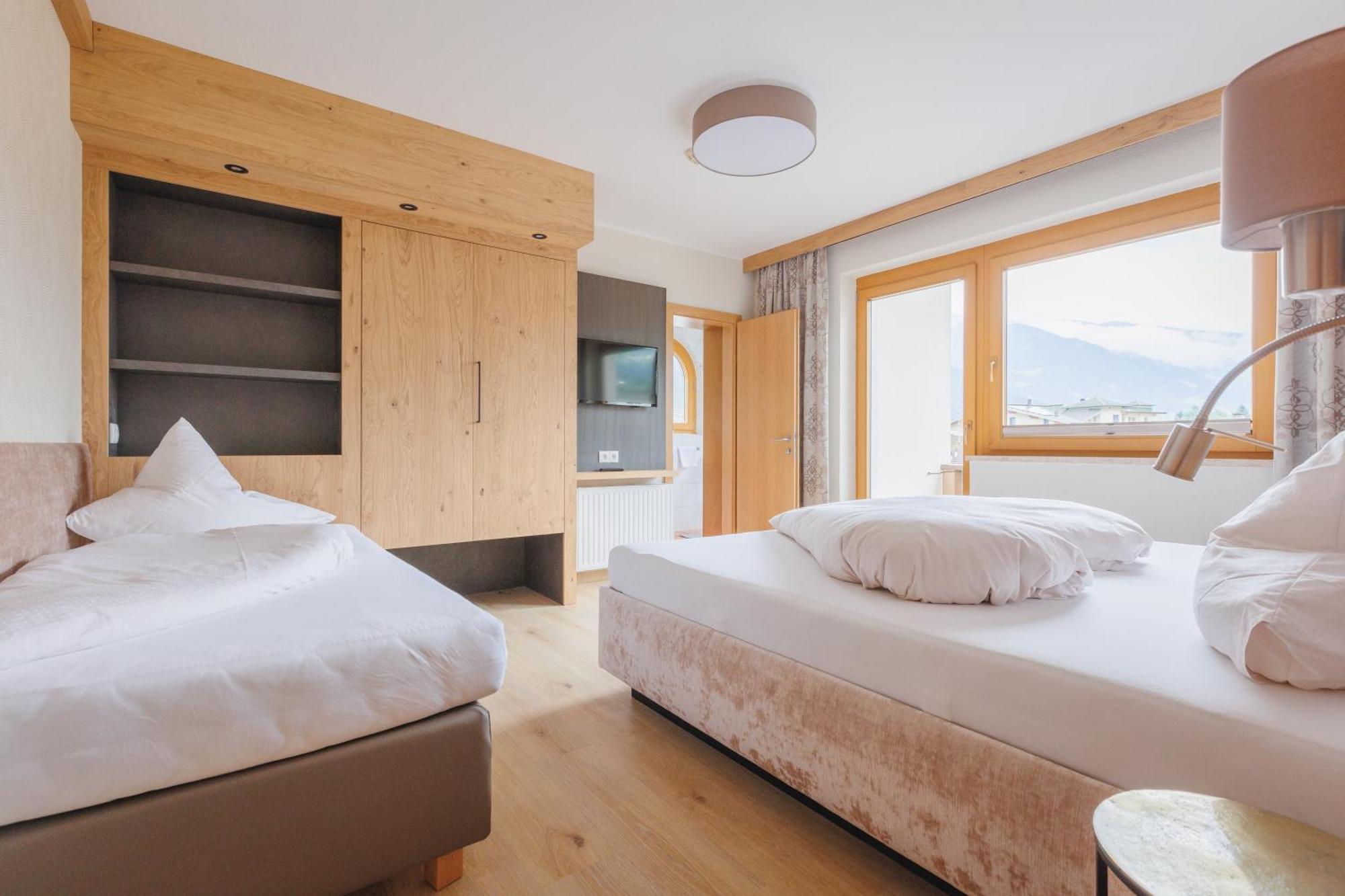 Hin&Weg Das Aparthotel Ried im Zillertal Exterior foto