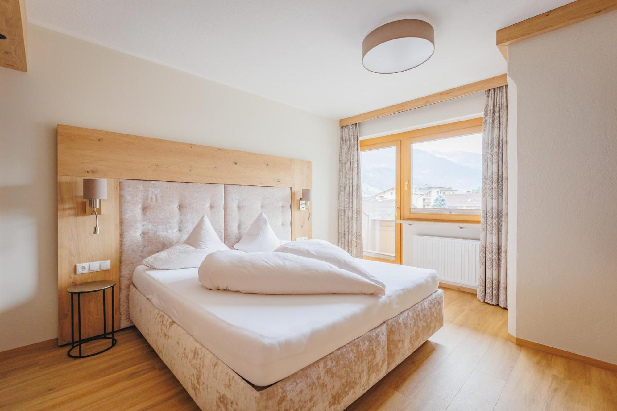 Hin&Weg Das Aparthotel Ried im Zillertal Exterior foto
